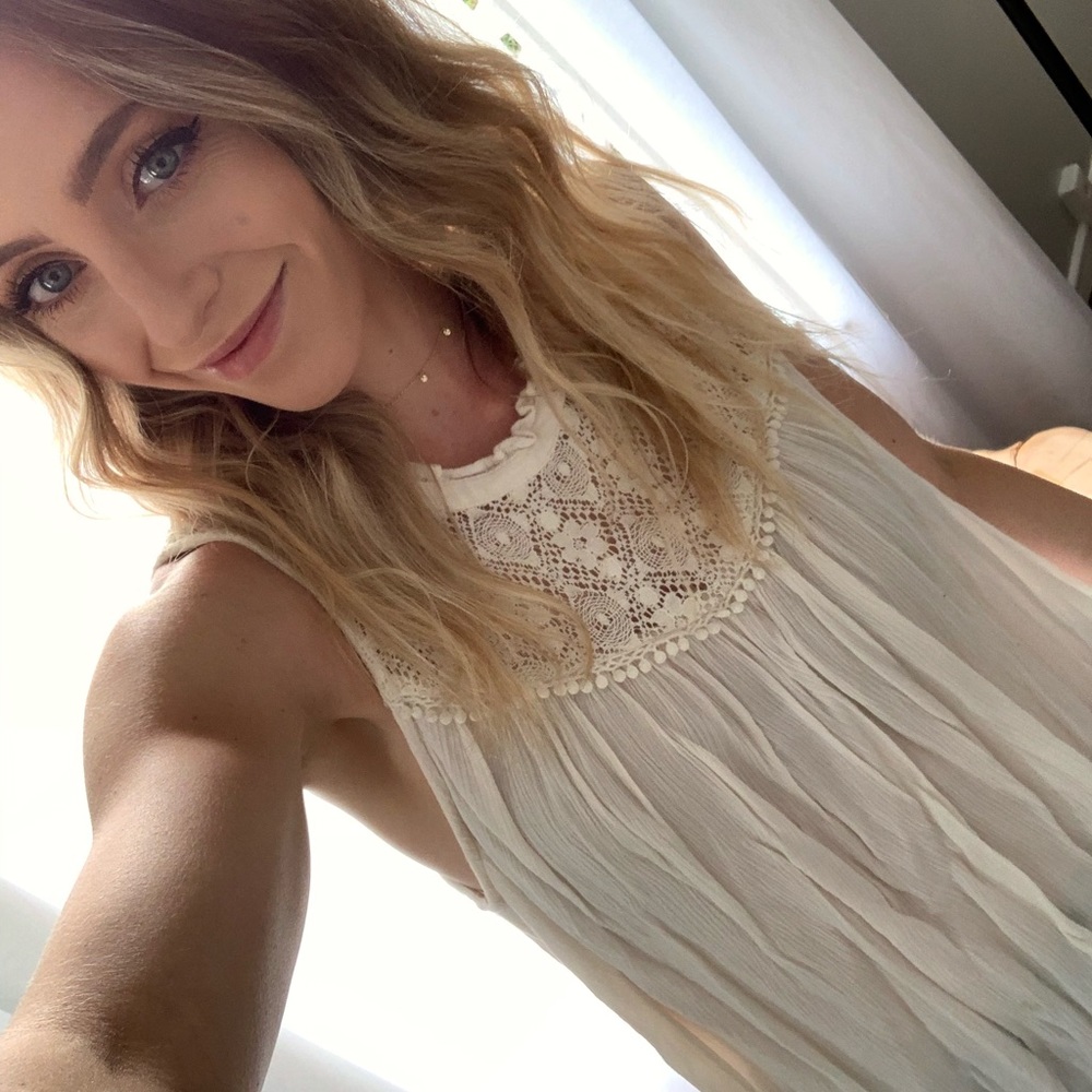 Lace white muscle tank top